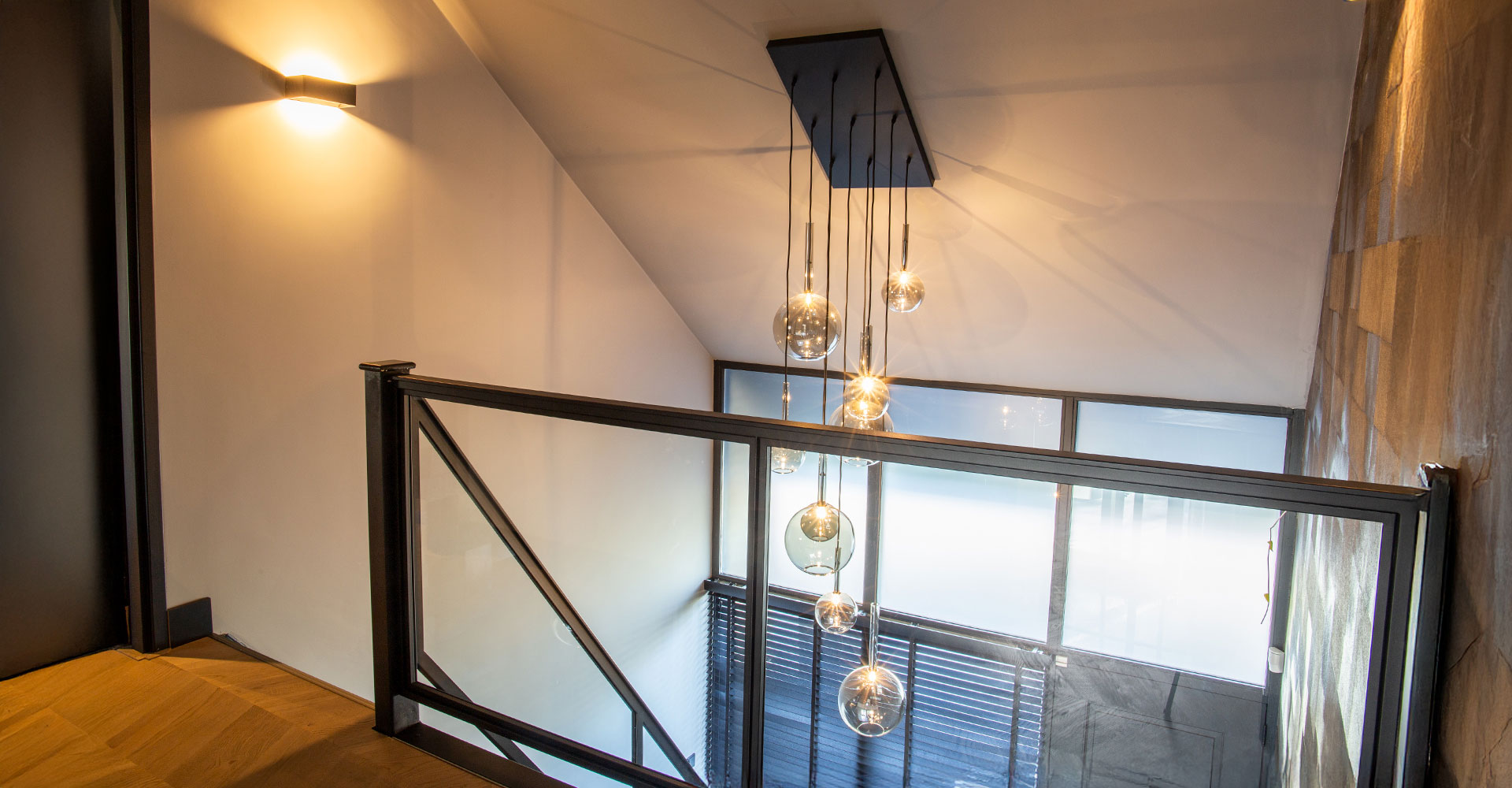 Thumbnail Verlichting Zolder Schuin dak