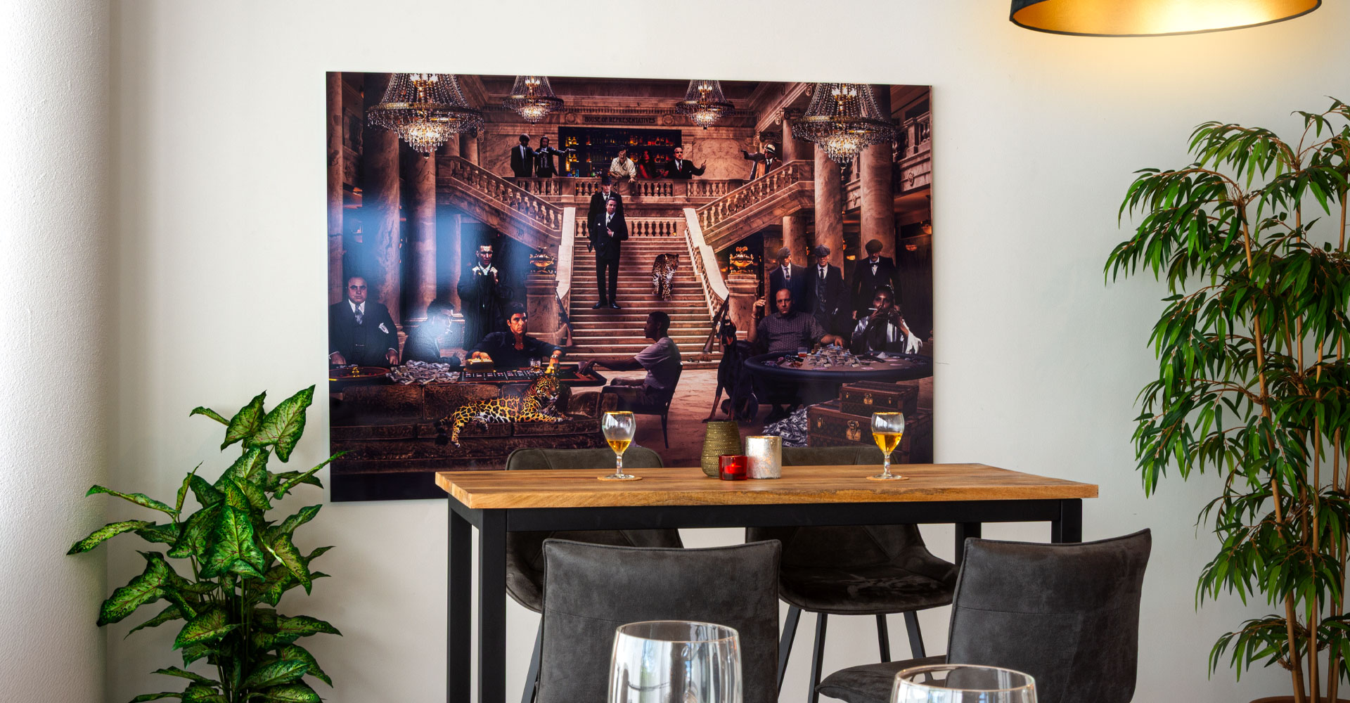 Thumbnail barkrukken en bar lampen