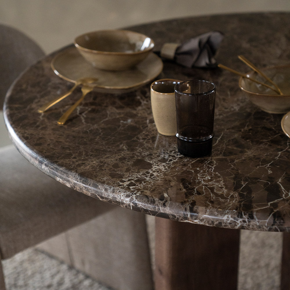 05250120 detail 2.jpg