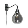 08451962 Moderne wandlamp zwart met smoke glazen kap.jpg